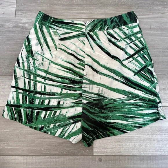 Dynamite Palm Print Tropical Shorts - Picture 3 of 8